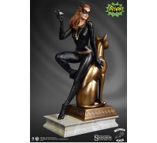 Batman 1966 Maquette Catwoman 29 cm